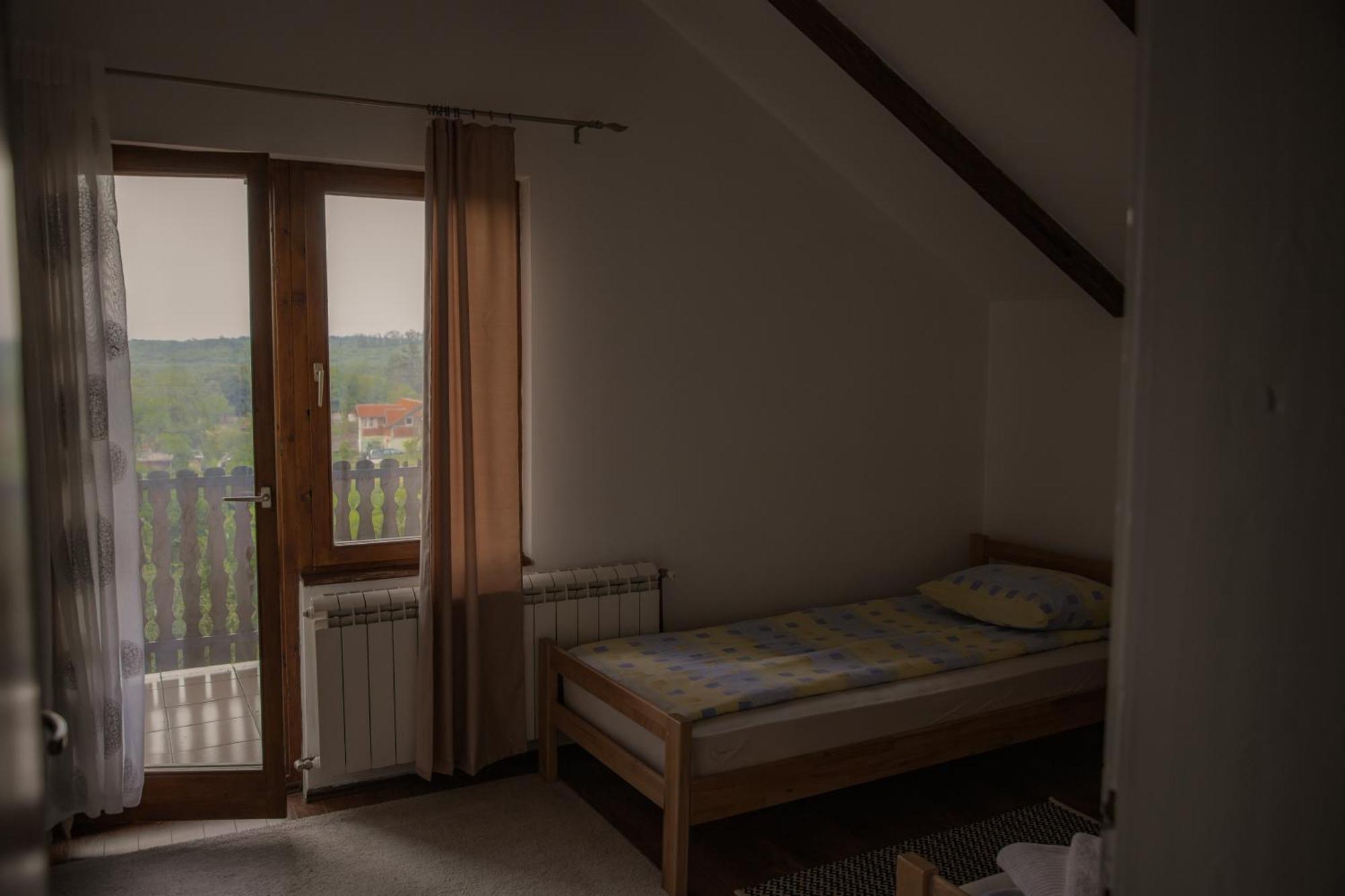 Vila Beli San Bed and Breakfast Vladimirovac Camera foto